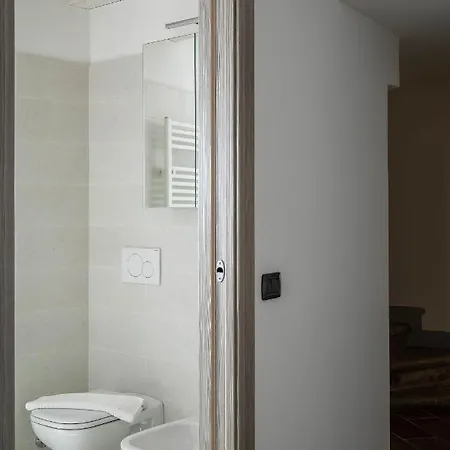 Como, Beautiful Palazzo Apartment, View Vakantiehuis *